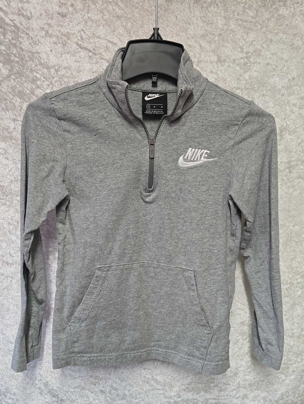 Nike Quarter-Zip Pullover boys size-M